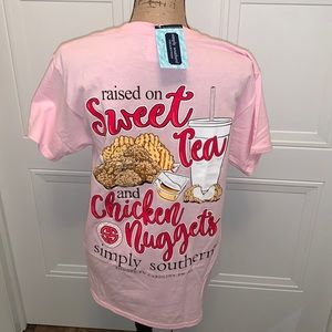 NWT Simply Southern t-shirt, size M